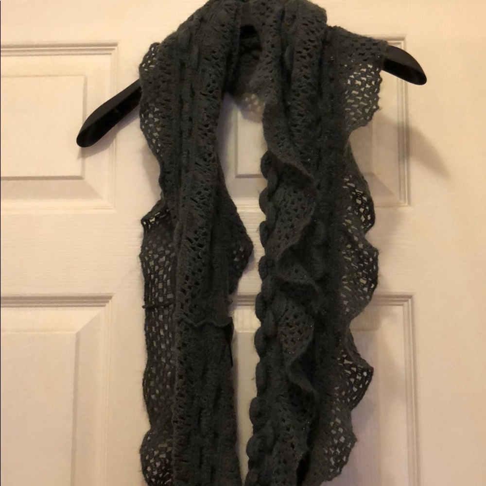 Gray scarf